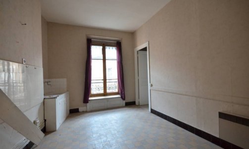 Avant Rénovation complète d'un appartement rue des Bons Enfants Grenoble